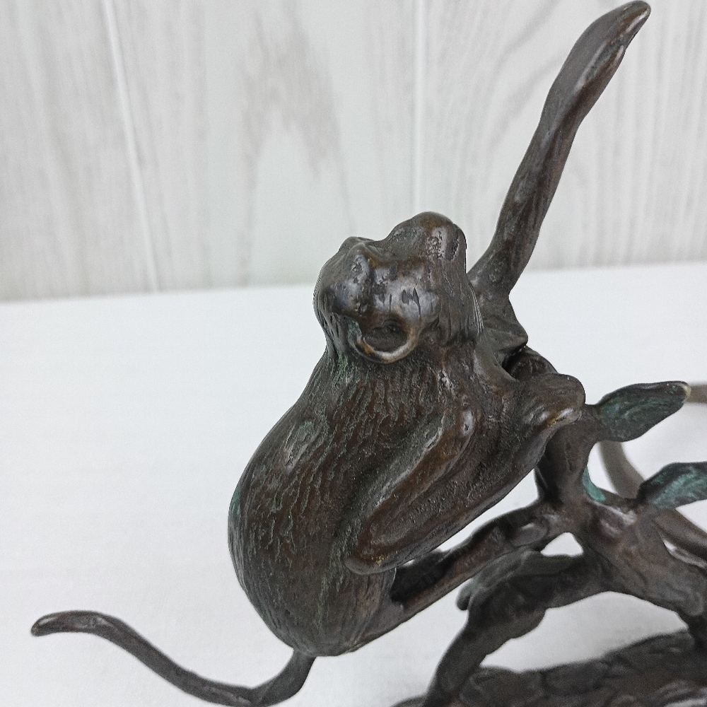 SPI San Pacific International Brass Monkey towel hanger door knocker. - Picture 9 of 16